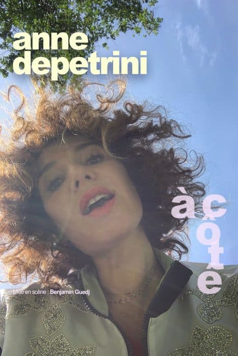 Anne Depetrini – À côté…