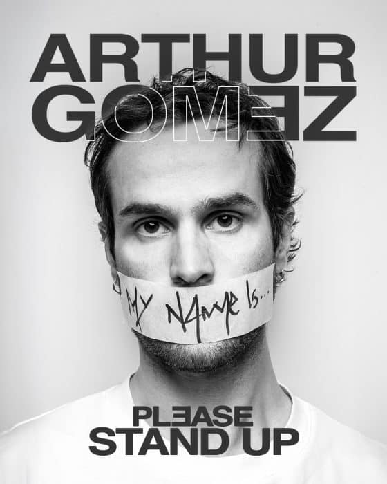 Arthur Gomez – Please Stand-Up